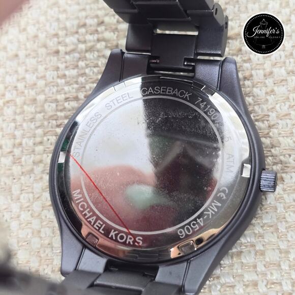 Michael Kors Women's MK4506 Slim Runway Grey-Tone Lightweight Watch - Picture 3 of 8